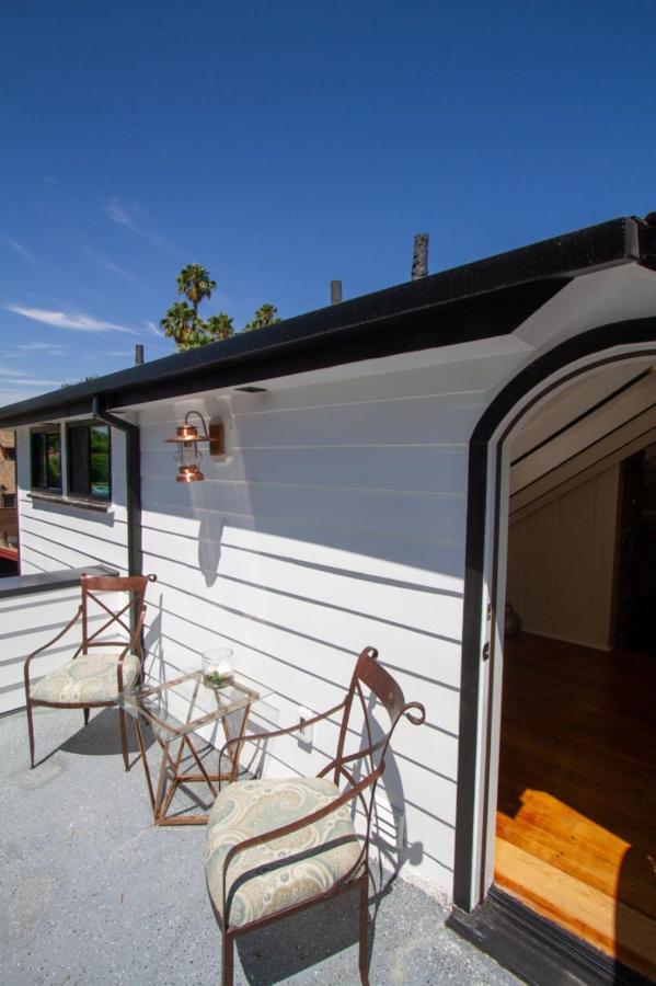 Dreamy Farmhouse In Studio City ロサンゼルス エクステリア 写真